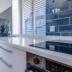 Stylish View Flat In Mural Quarter 公寓 布里斯托