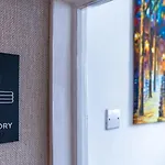 Stylish View Flat In Mural Quarter 公寓