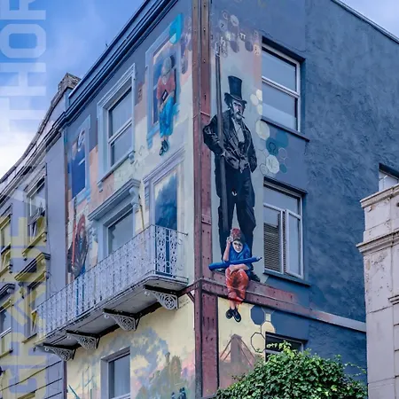 Stylish Flat Near Clifton Village W/ Art Vibe Bristol